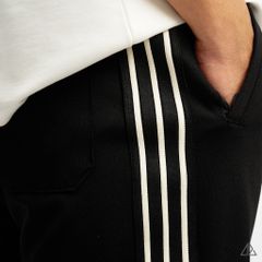 Quần đùi thun phối viền sọc