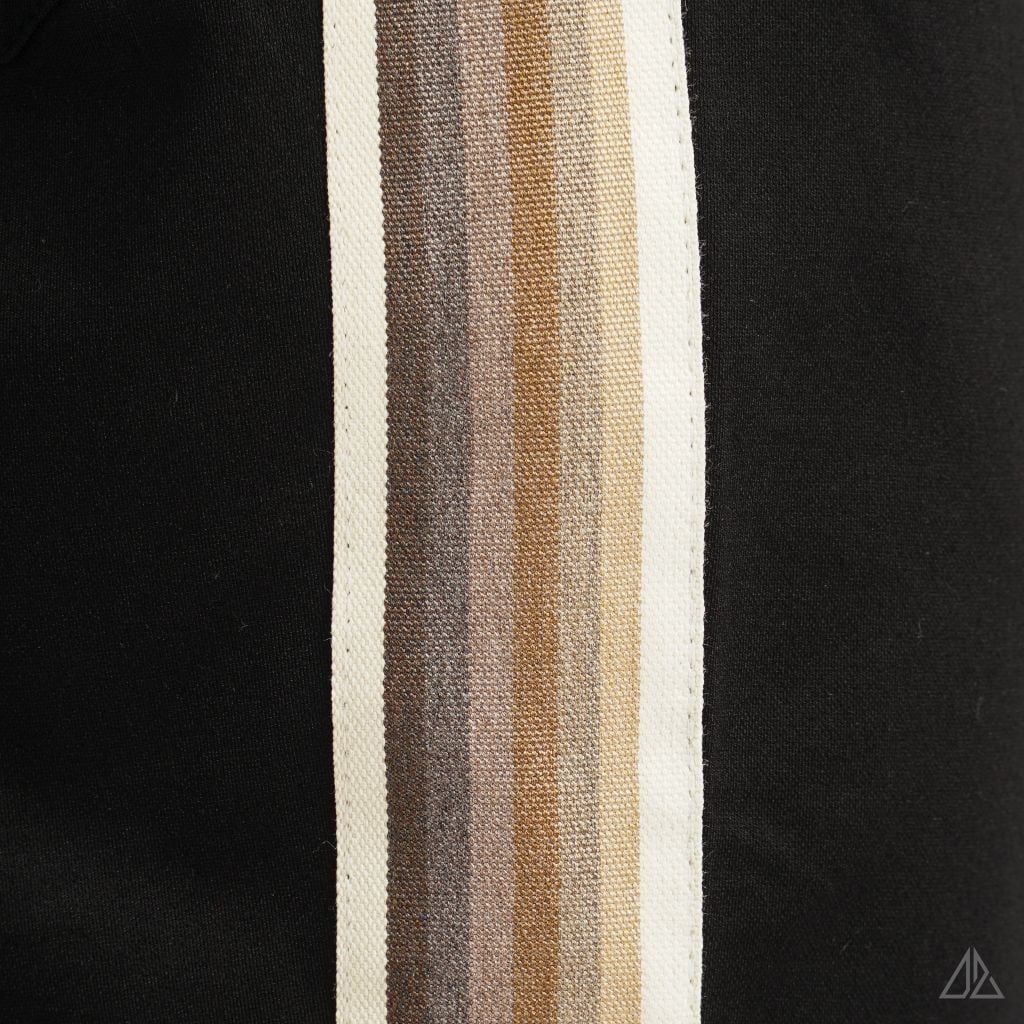 Quần đùi thun phối viền sọc