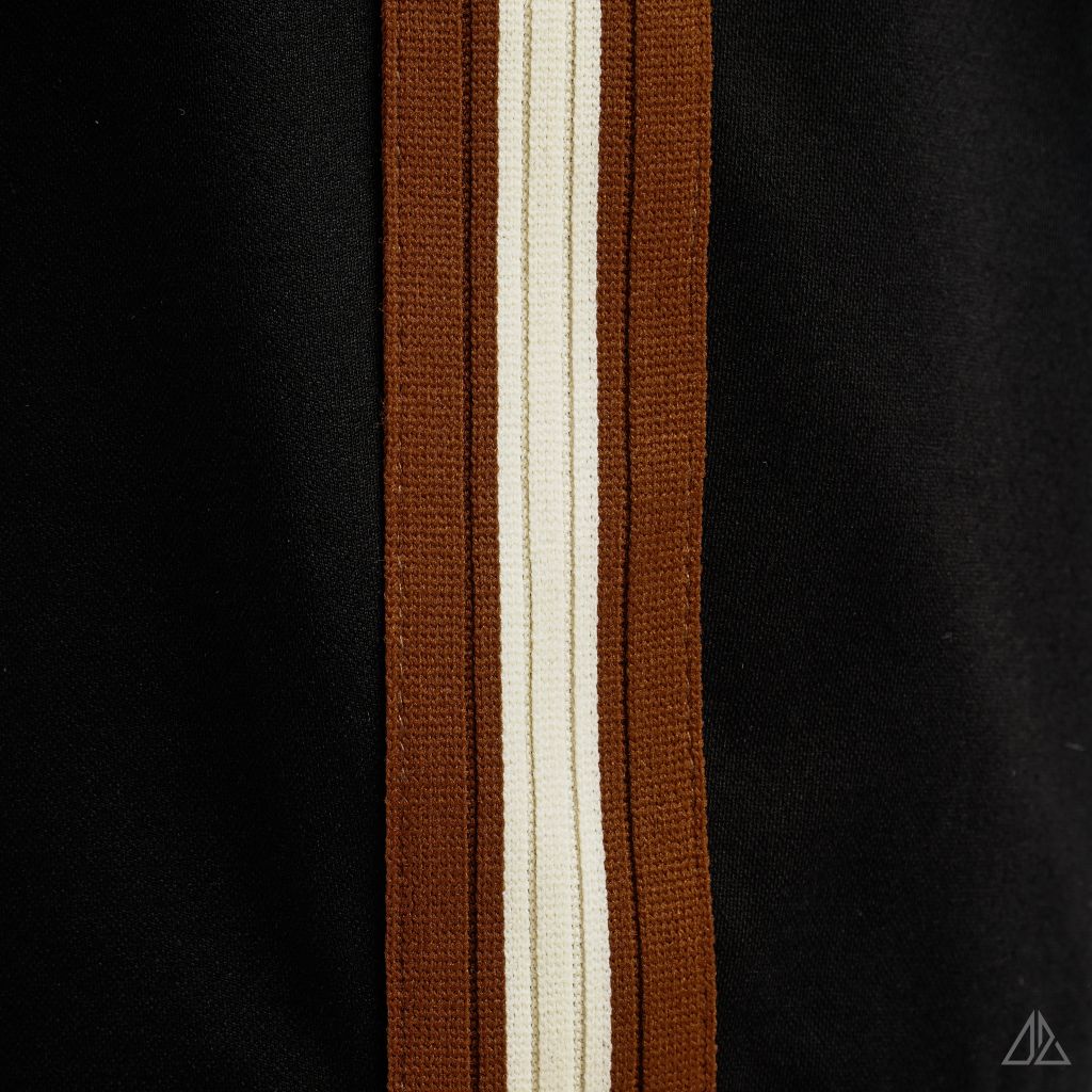 Quần đùi thun phối viền sọc