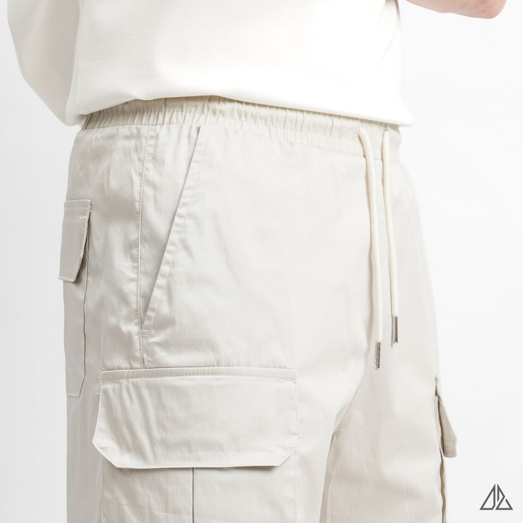 Quần short túi hộp vải dù
