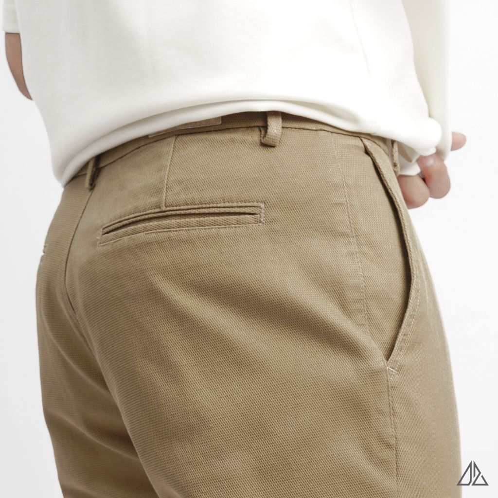 Quần short vải kaki gân tổ ong