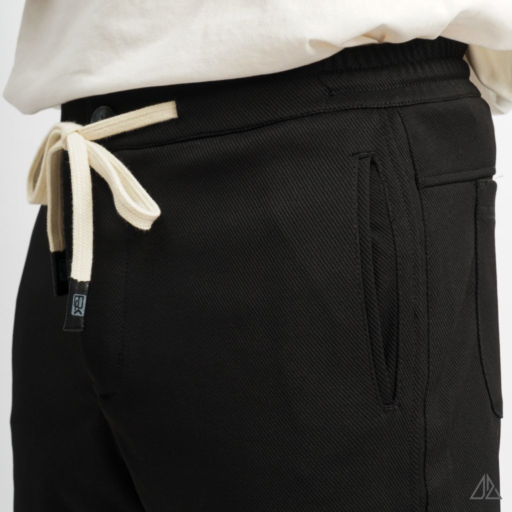 Quần short nỉ may ráp