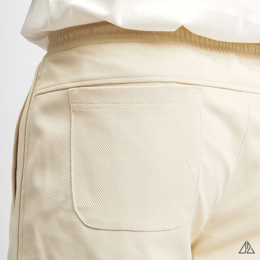 Quần short nỉ may ráp