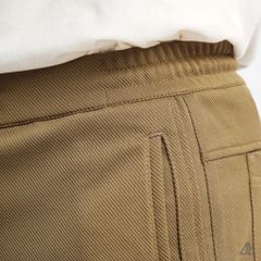 Quần short nỉ may ráp