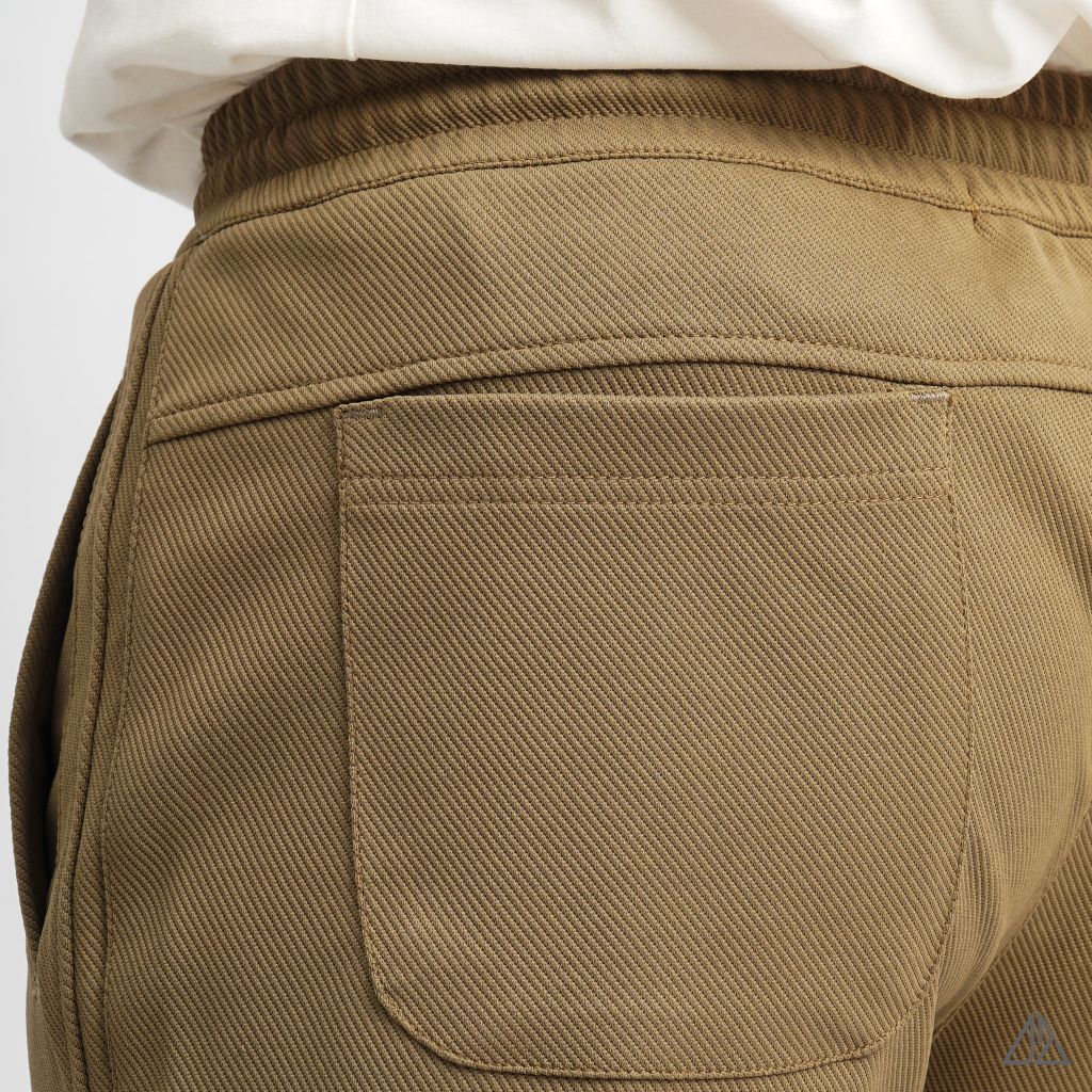 Quần short nỉ may ráp
