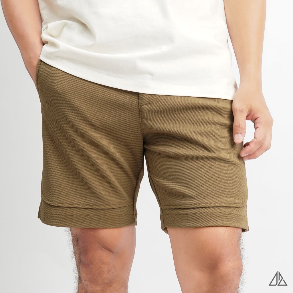 Quần short nỉ may ráp