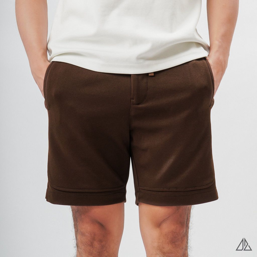 Quần short nỉ may ráp