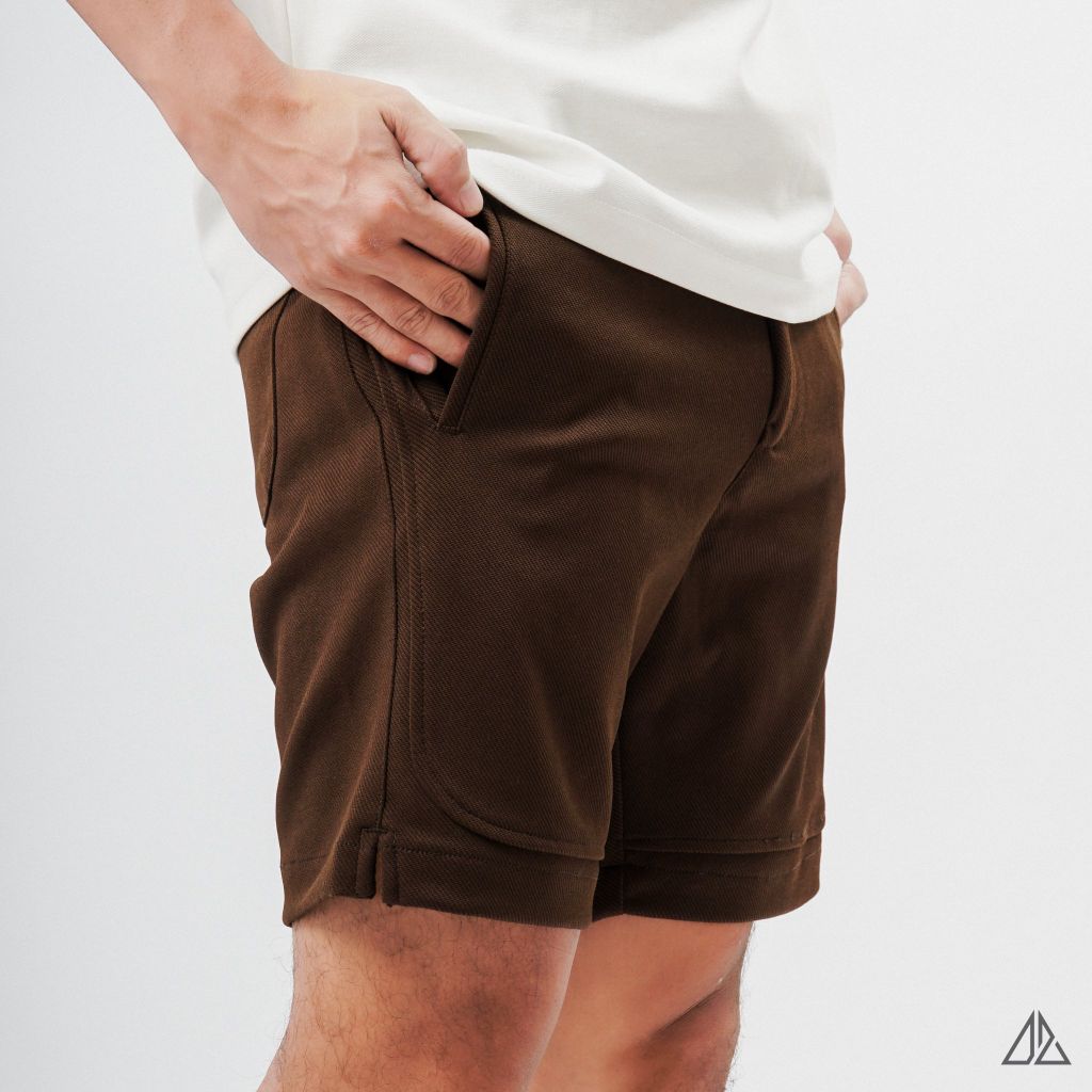 Quần short nỉ may ráp