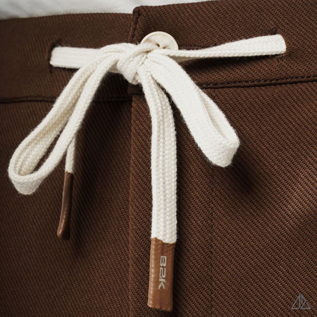 Quần short nỉ may ráp