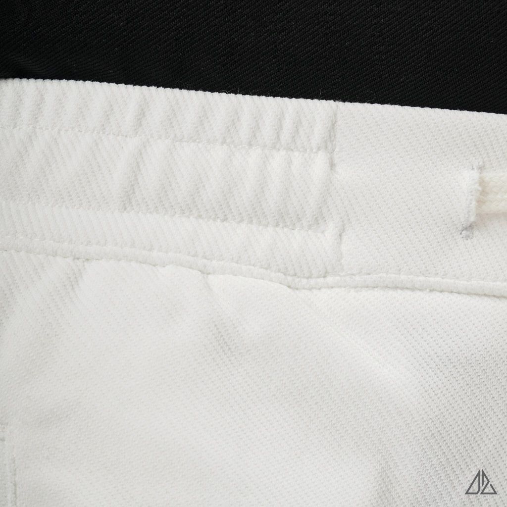 Quần short nỉ may ráp