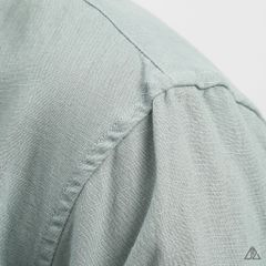 Áo sơ mi cổ trụ 2 túi vải Linen