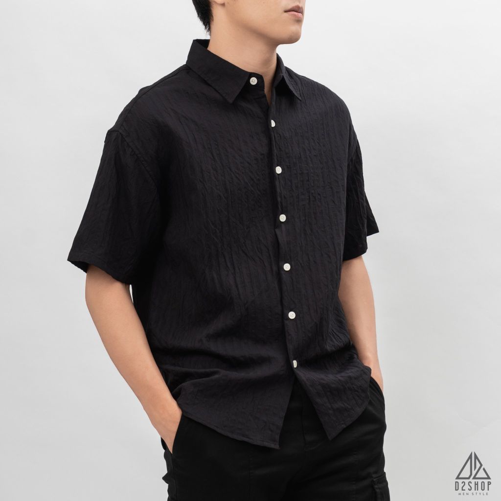 Áo sơ mi ngắn tay vải gân sọc nổi