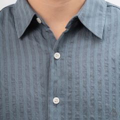 Áo sơ mi ngắn tay vải gân sọc nổi