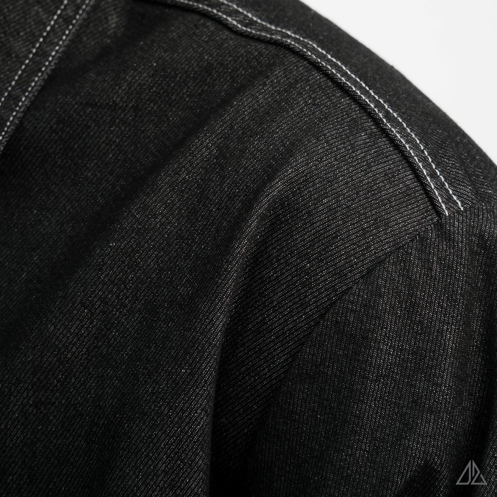 Áo sơ mi jean hai túi chỉ nổi