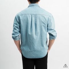 Áo sơ mi jean hai túi chỉ nổi
