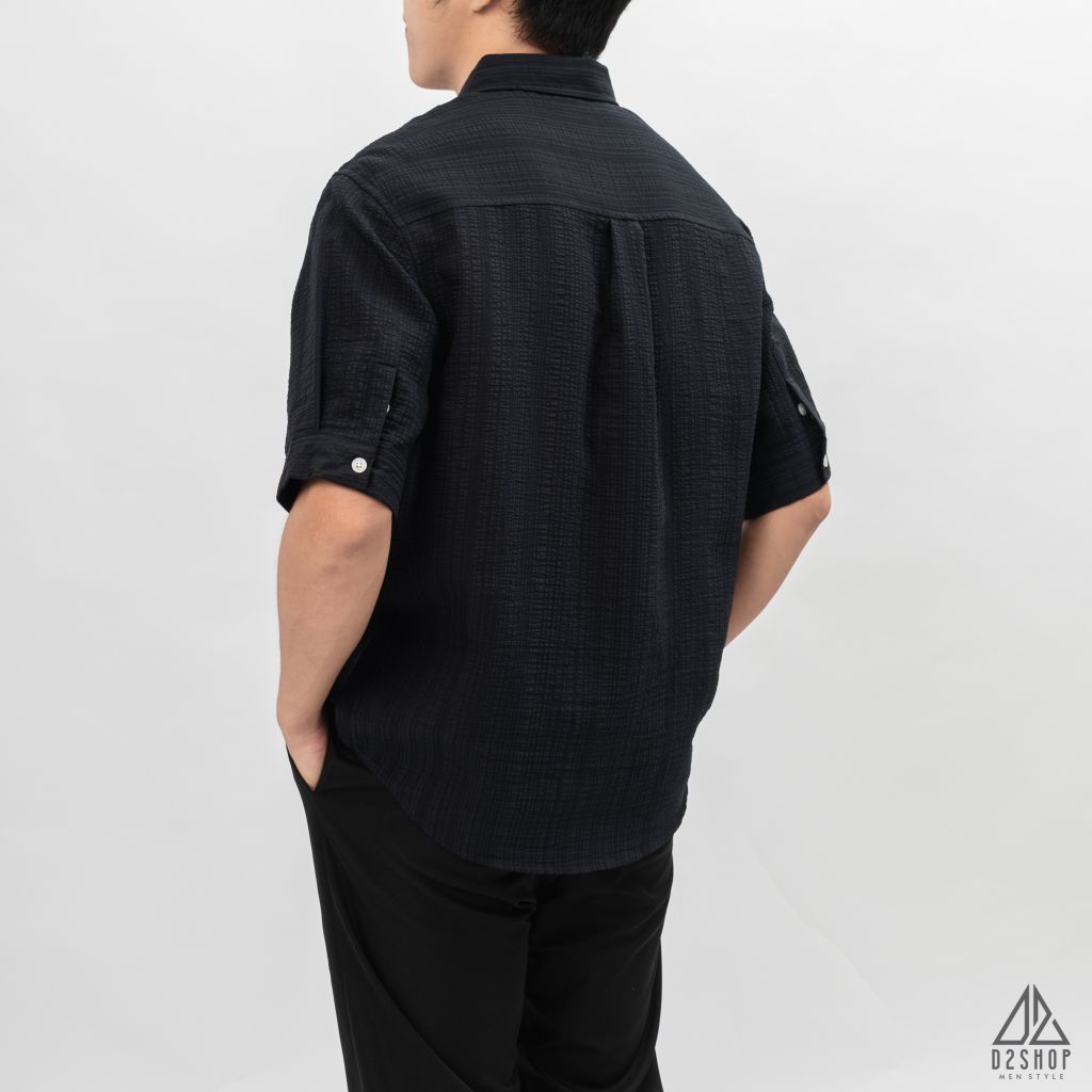 Áo sơ mi tay lững, vải dập nổi