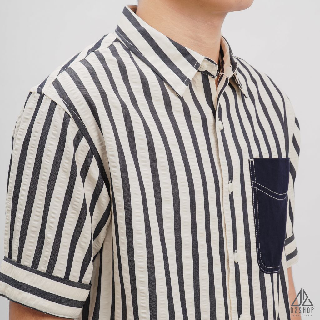 Áo sơ mi ngắn tay vải gân sọc phối túi [SM-2364]
