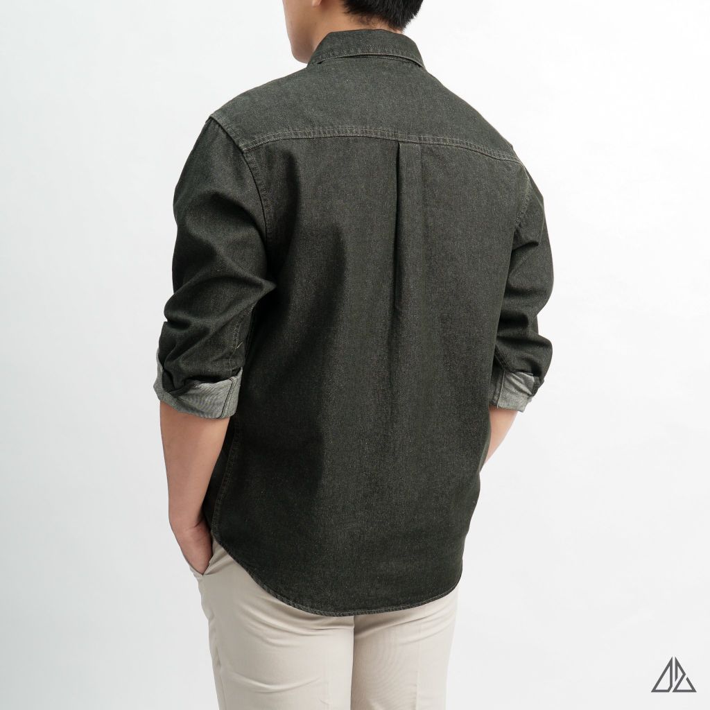 Áo sơ mi jean phối túi Kenlove Studio