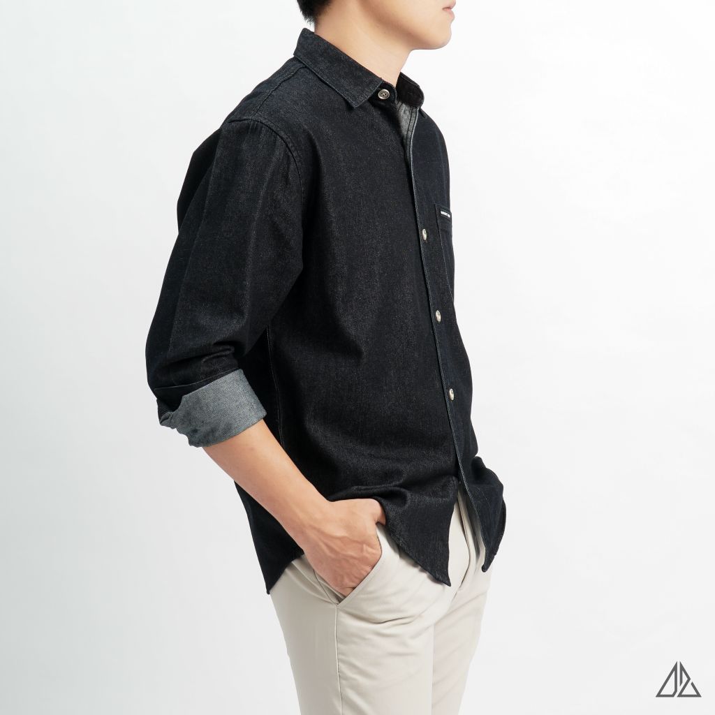 Áo sơ mi jean phối túi Kenlove Studio