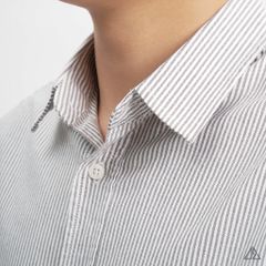 Áo sơ mi sọc phối túi vải pho