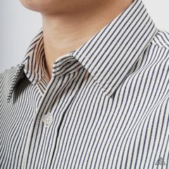 Áo sơ mi vải dày sọc phối túi