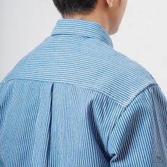 Áo sơ mi vải dày sọc phối túi