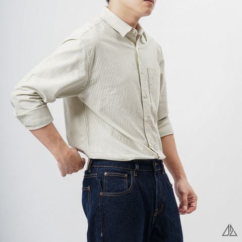 Áo sơ mi sọc nhỏ phối túi