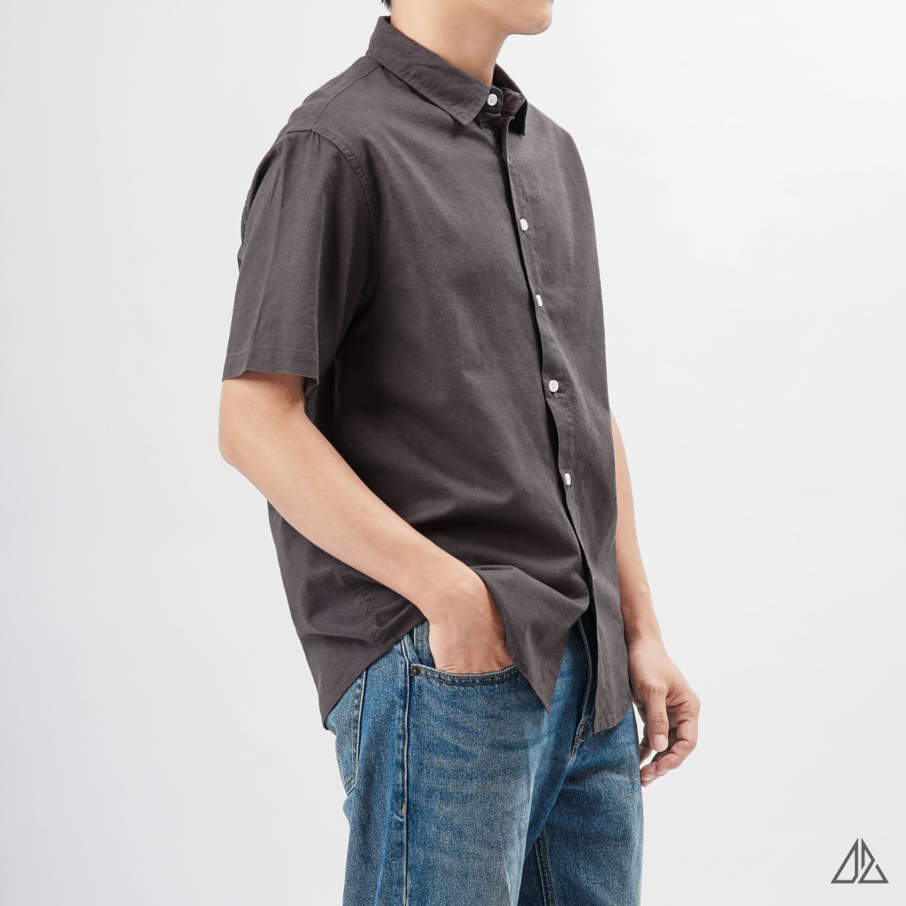 Áo sơ mi tay ngắn vải linen