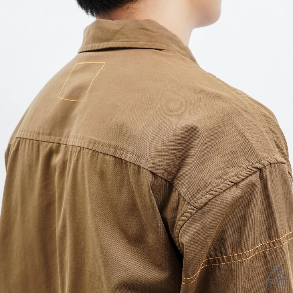 Áo sơ mi chỉ nổi thêu chữ P