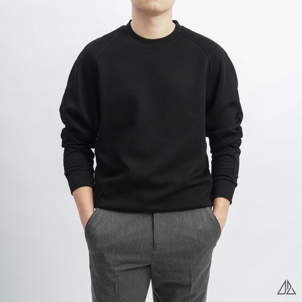 Áo thun tay dài Raglan