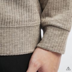 Áo nỉ gân sọc nổi