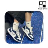  AIR JORDAN 1 LOW WOLF GREY ‘MIDNIGHT NAVY’ - 553558-141 - NJWMN 