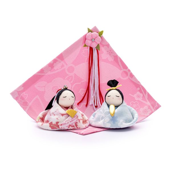 Búp Bê Hina Mini Trên Đệm Hoa Đào