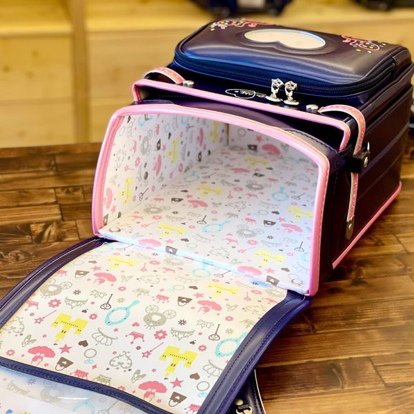 Cặp Randoseru Wonder Shiny Pearl Navy X Metallic Pink