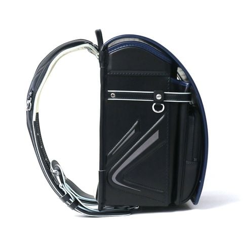 Randoseru Amity là dòng cặp sách dành cho học sinh tiểu học đến từ thư