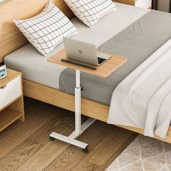 Bàn làm việc nâng hạ có chân bánh xe - GM105
