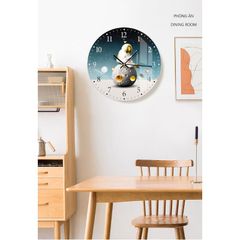 Đồng hồ treo tường hình in UV dáng tròn hiện đại - GD.02