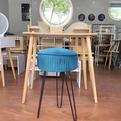 Ghế đôn bàn trang điểm đệm nhung chân sắt - GC12