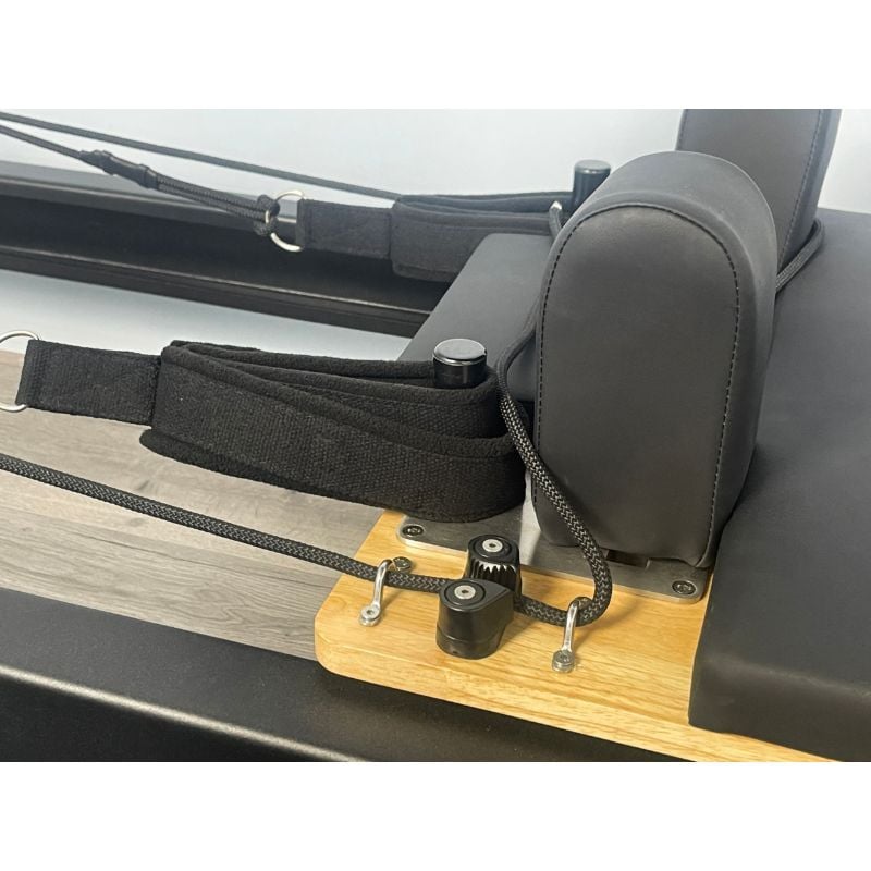 Máy tập Pilates Reformer khung sắt - PL.06A