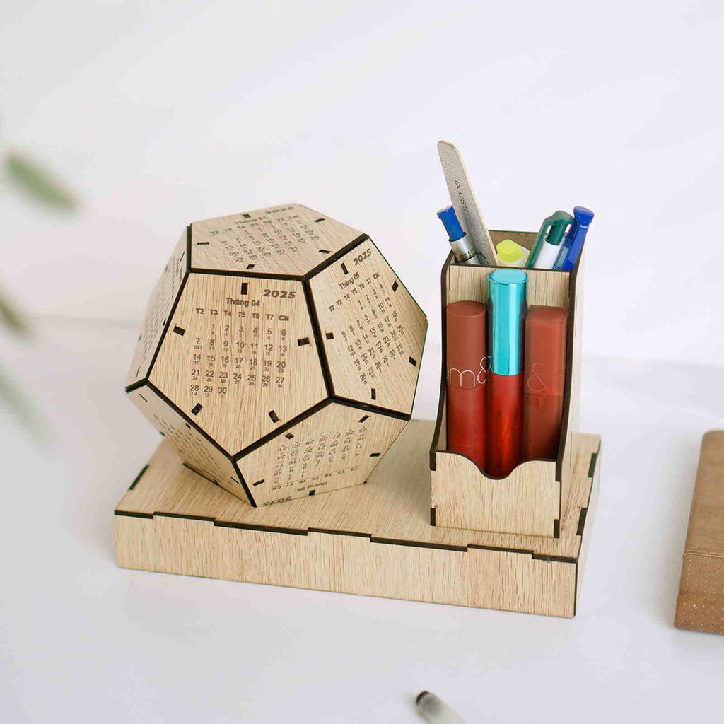 Lịch gỗ đa diện để bàn - TOY27