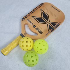 Vợt pickleball Arronax Speed X1 vàng PK03.2
