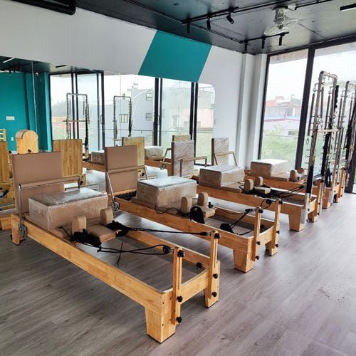 Máy tập Pilates Reformer Tower