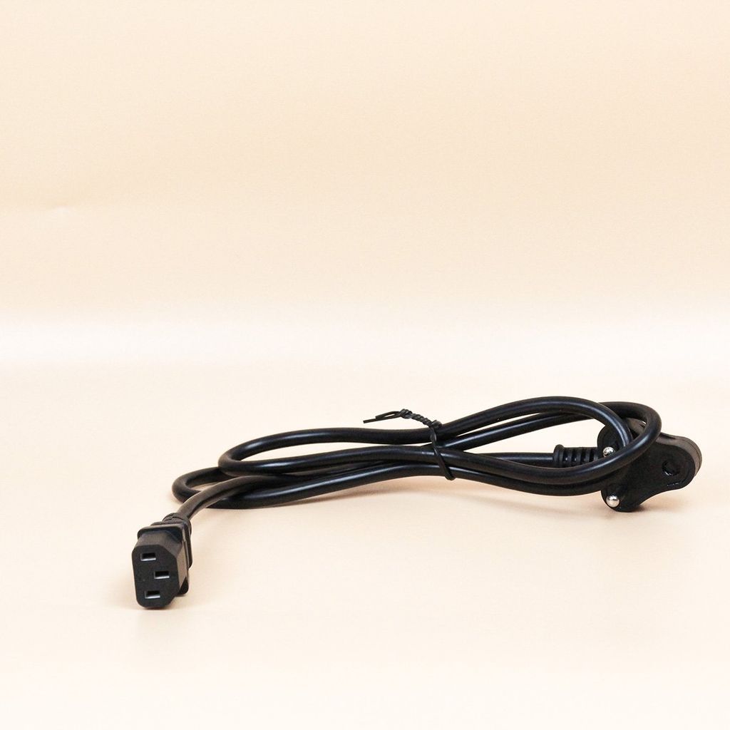 Nồi cơm điện Panworld PW-3718S (Hàng Trưng Bày)