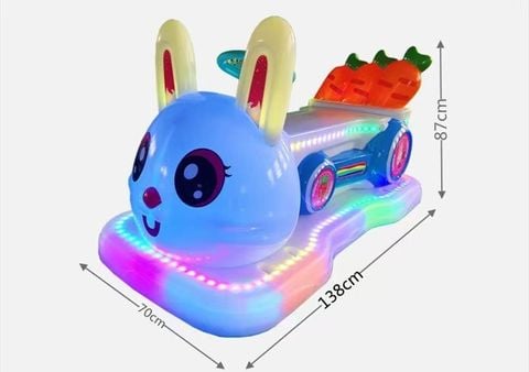 Xe điện đụng 21