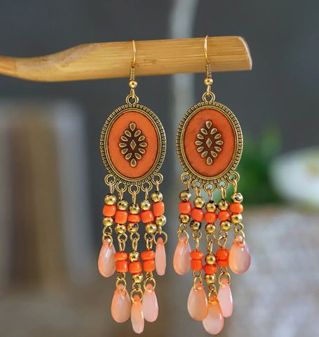 Hoa Tai đá tua rua