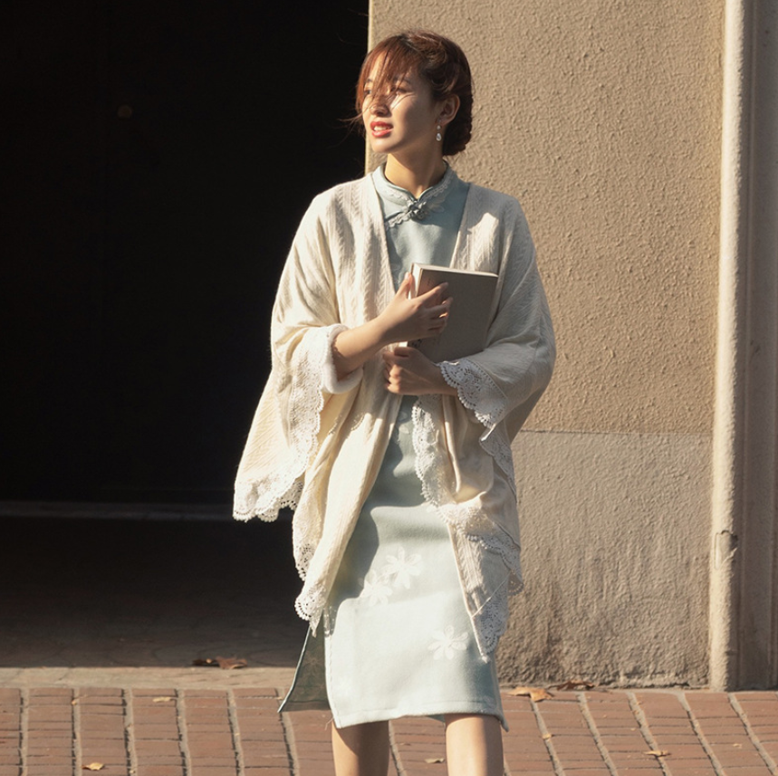 Choàng len sườn xám