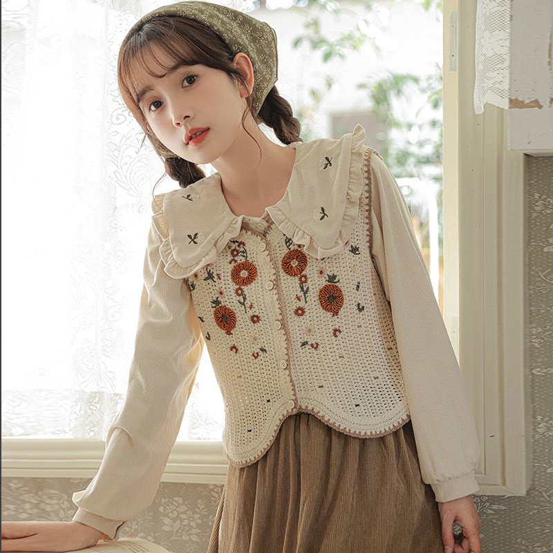 Áo Gile thêu hoa 4 màu