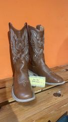 Giày Martin da thêu mũi tròn