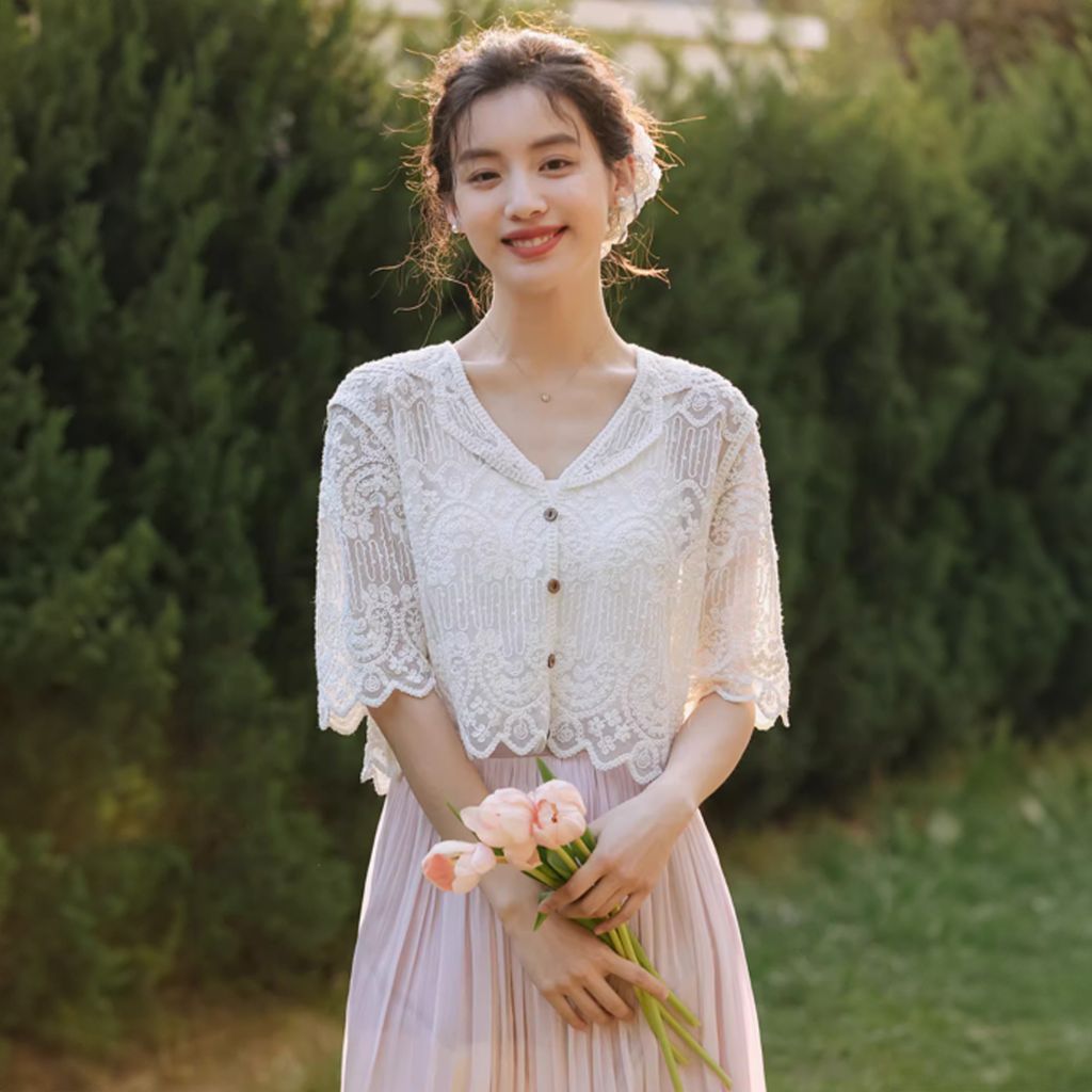 Áo Croptop Cổ Sơ Mi