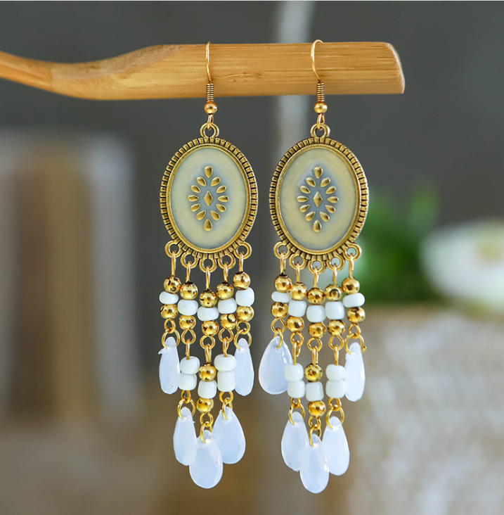 Hoa Tai đá tua rua